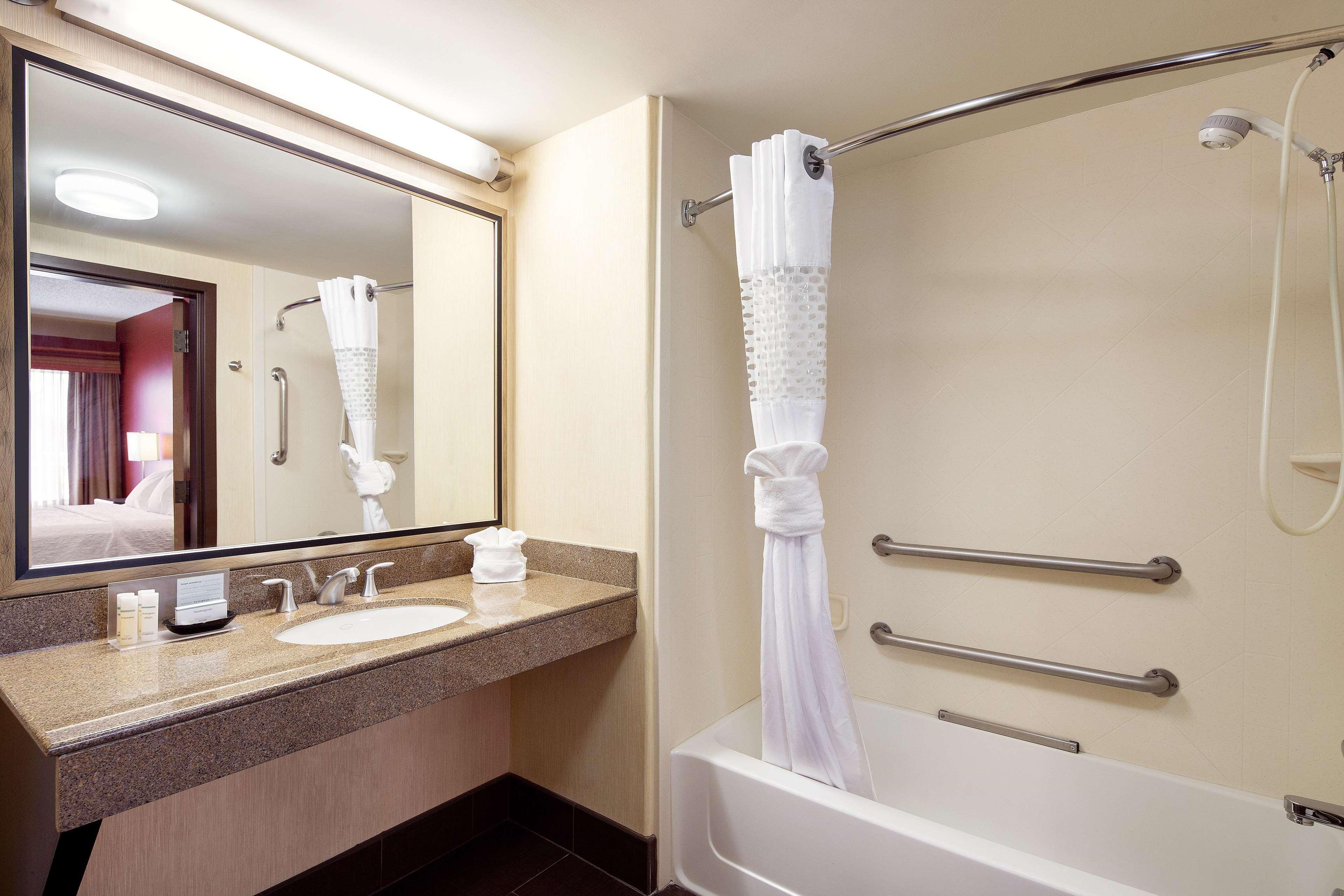 Hampton Inn לאבלנד מראה חיצוני תמונה