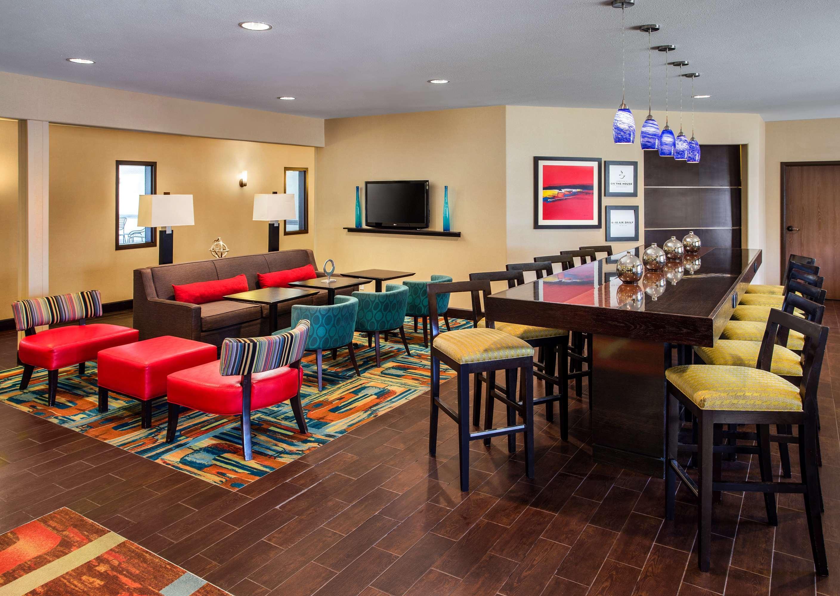 Hampton Inn לאבלנד מראה חיצוני תמונה
