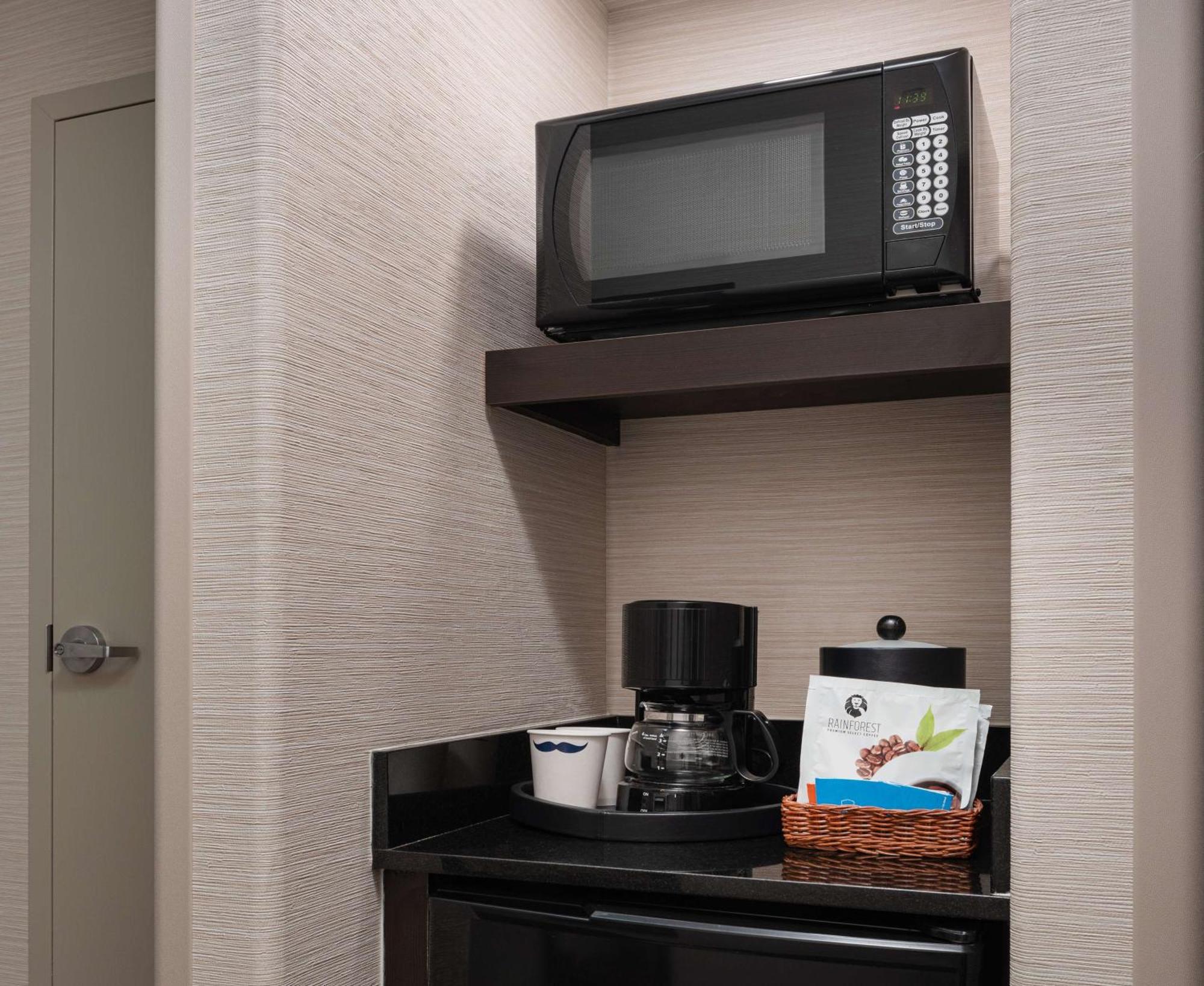 Hampton Inn לאבלנד מראה חיצוני תמונה